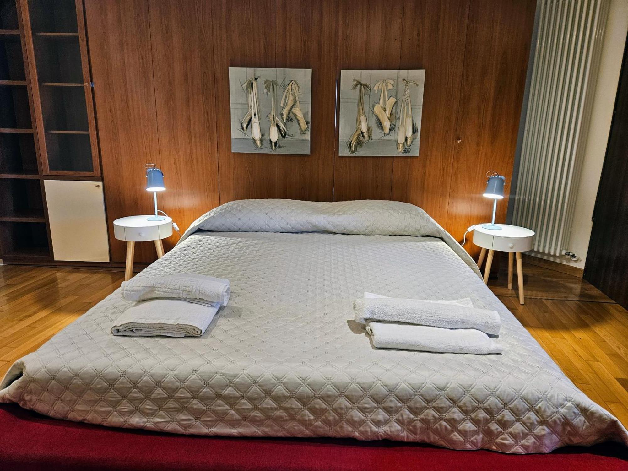 Ciaobari Apartment - Elegant 4 Bedrooms In The Heart Of Old Town Eksteriør bilde